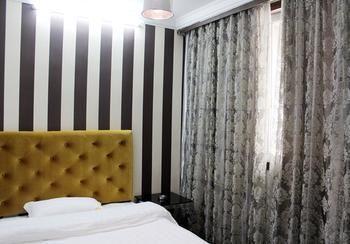 Guilin Jingyi Hotel Экстерьер фото
